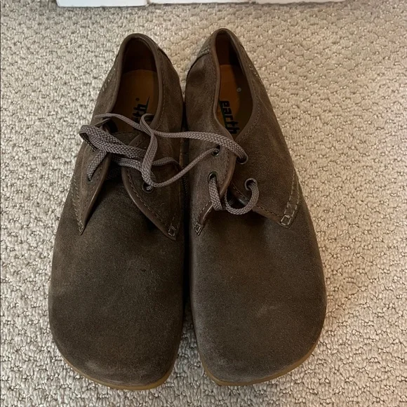 Earth Brown Casual Suede Leather Shoes - Picture 2 of 5